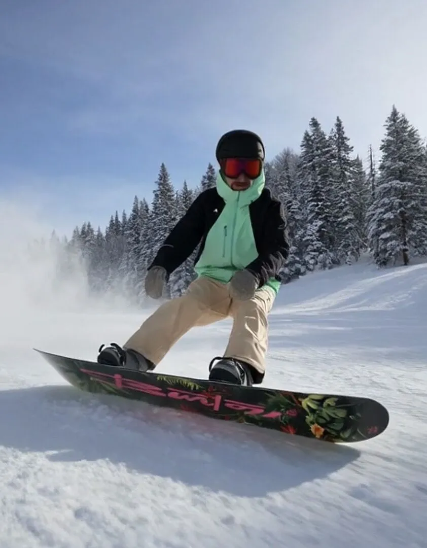 Burton Reserve 2L snowboardjacka Light Teal isolerad