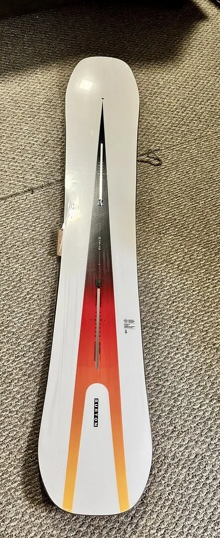 Burton Custom Flying V snowboard 156 hybridcamber poppig
