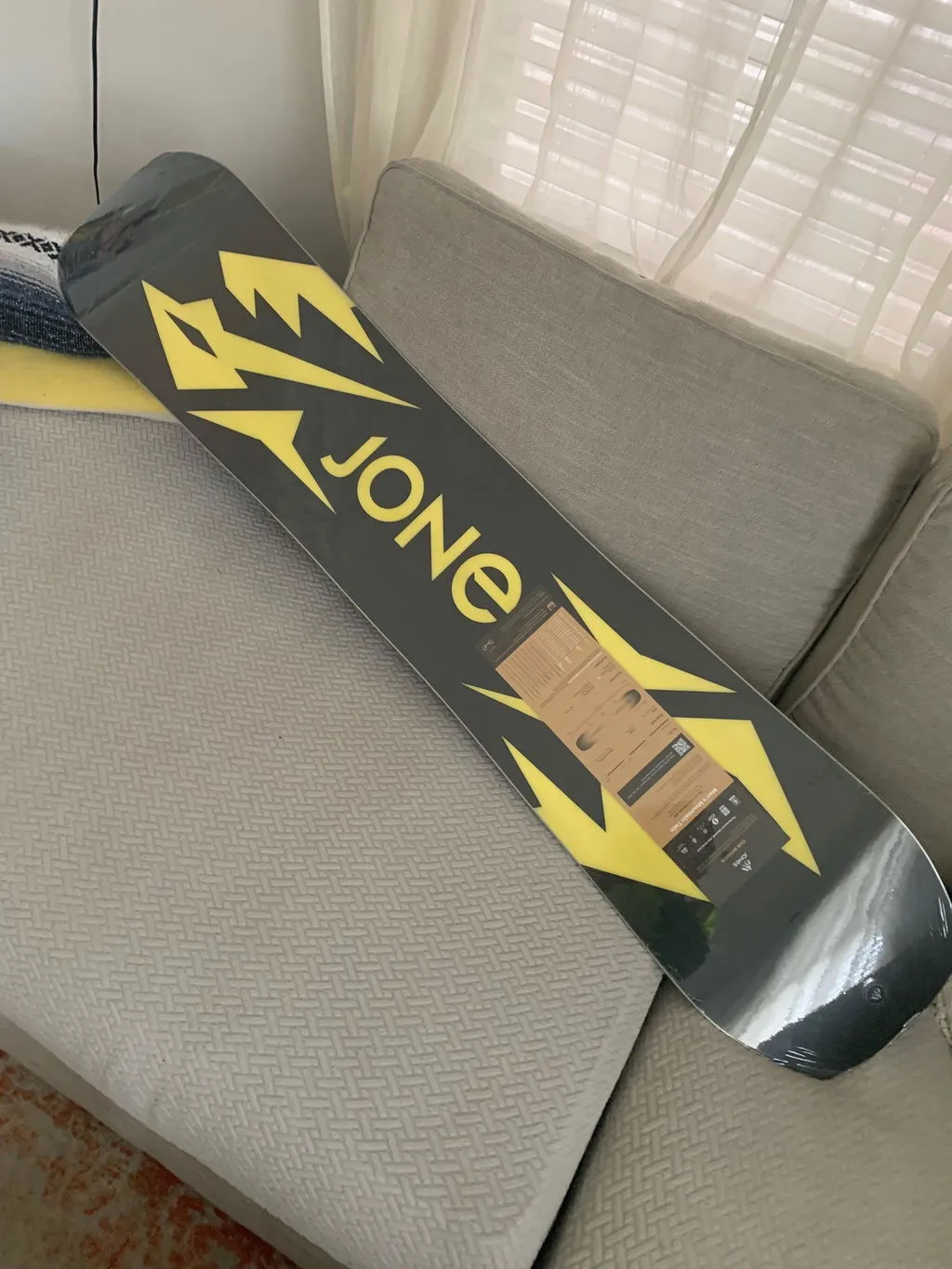 Jones Mountain Twin snowboard 157 allmountain