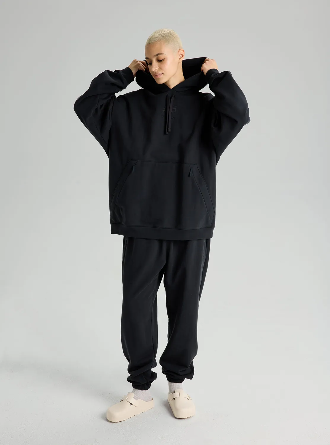Burton AG Outfall Pullover hoodie True Black ekologisk