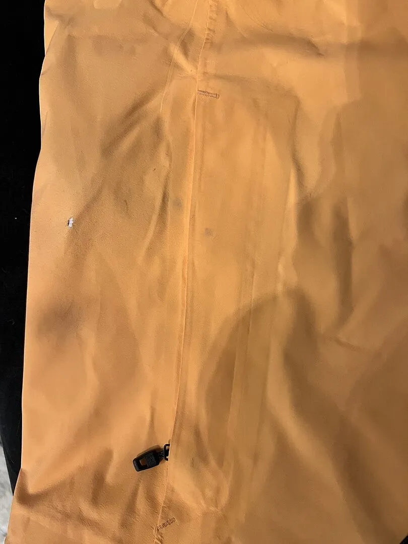 Burton [ak] Upshift GORE-TEX 2L Jacka Dam True Black