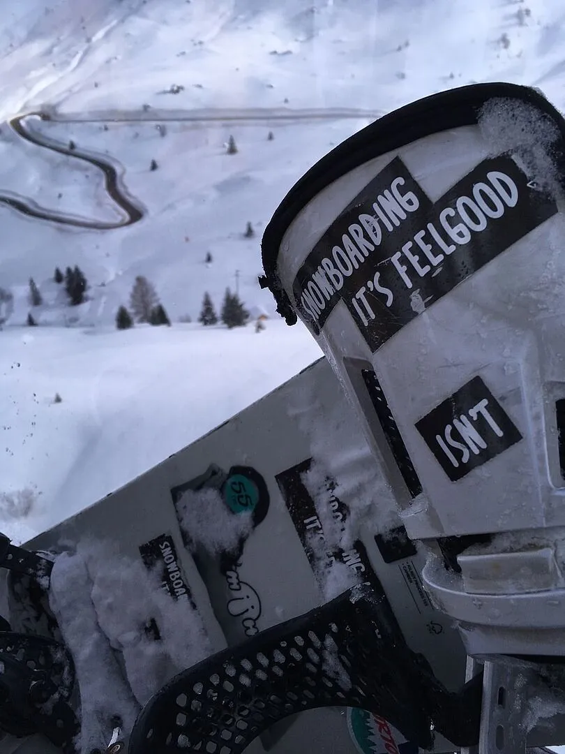 Burton Malavita bindning snowboard allmountain