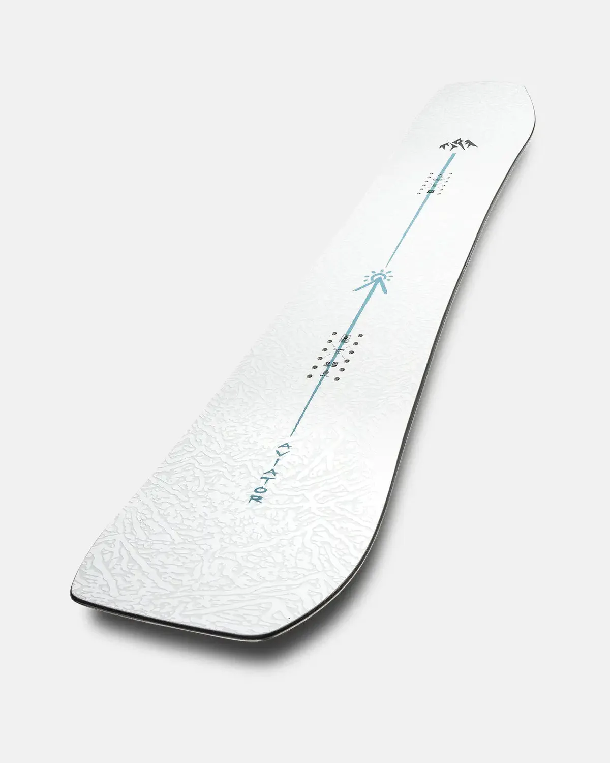 Jones Aviator 2.0 snowboard full camber