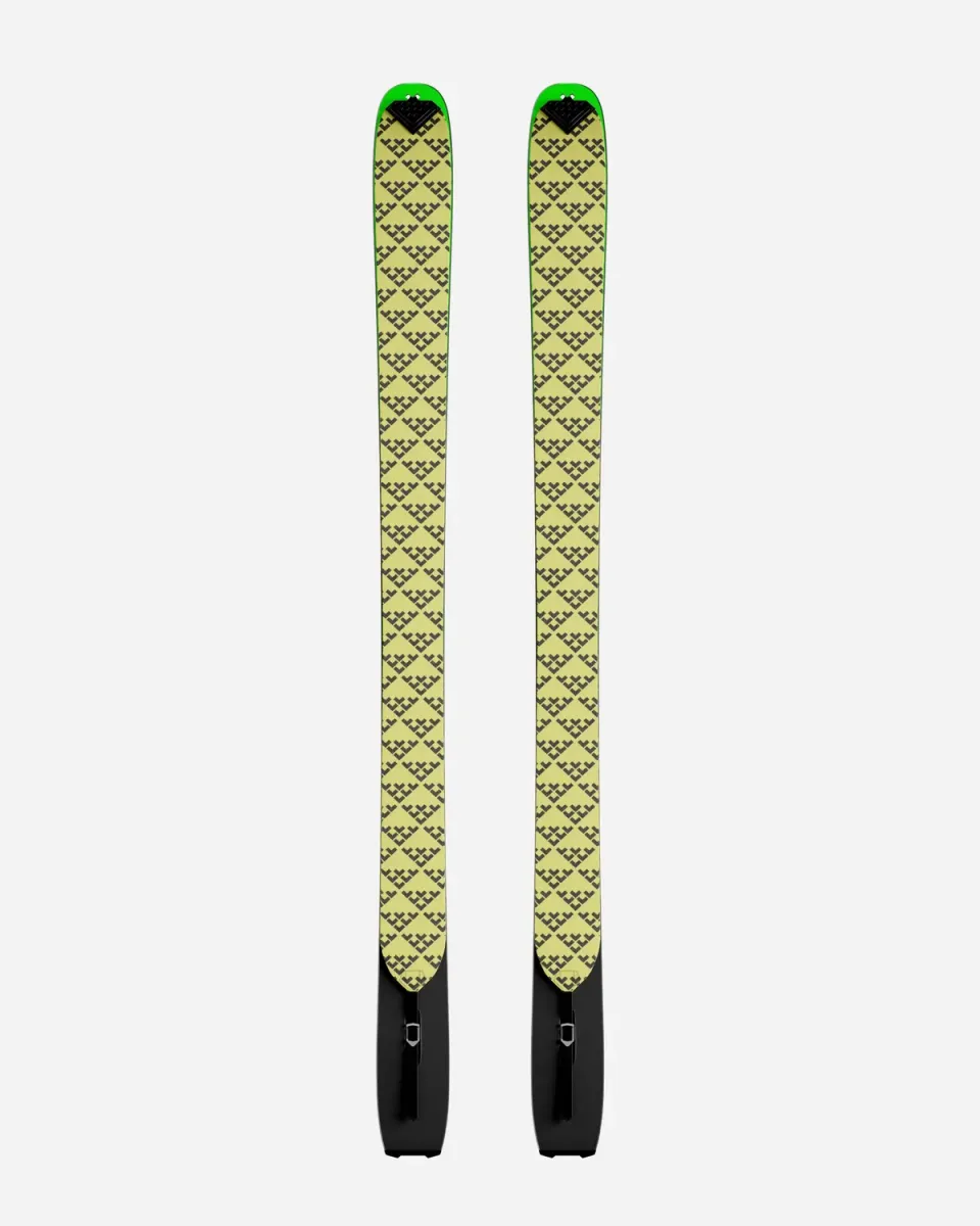 Black Crows Pilus Navis Freebird stighudar 172,2 cm mohair
