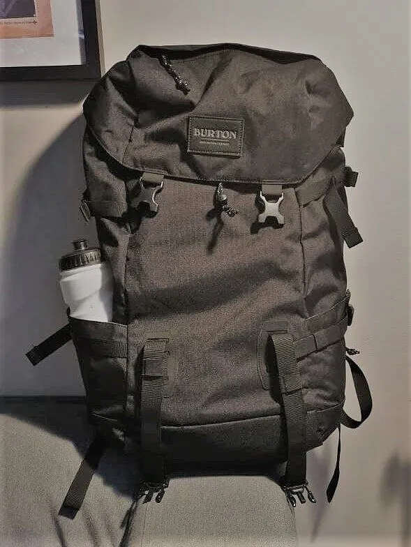 Burton Tinder 2.0 ryggsäck 30L True Black snörstängning