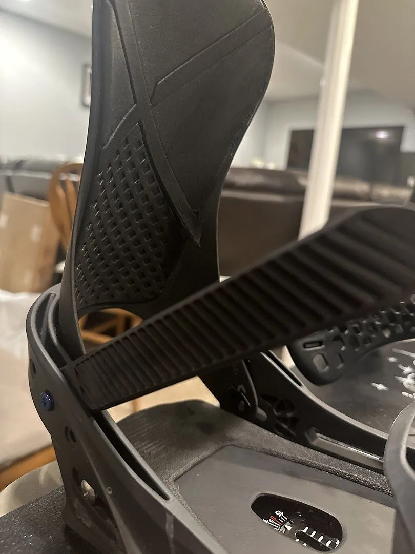 Burton X EST snowboardbindning svart M styv