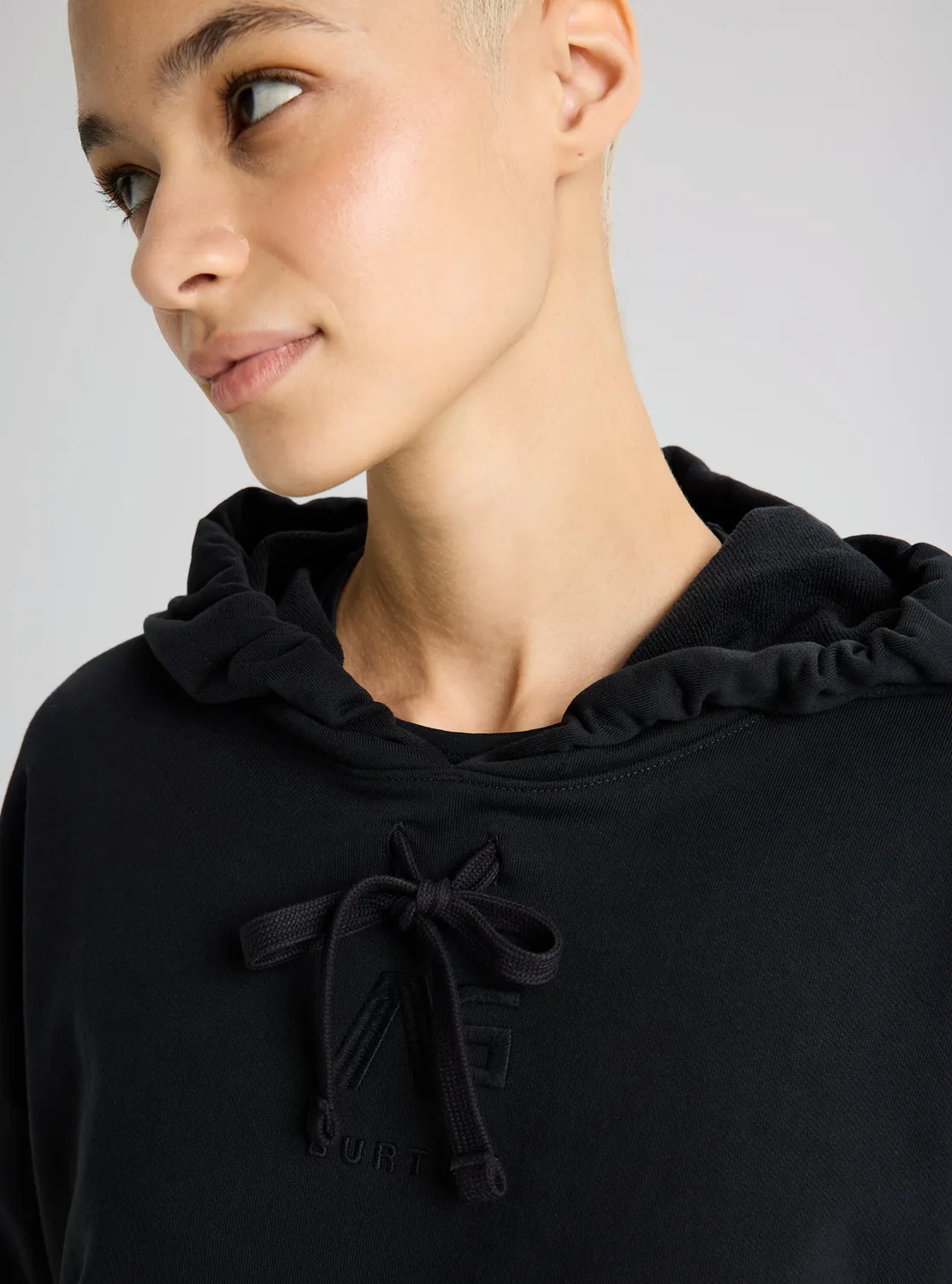 Burton AG Outfall Pullover hoodie True Black ekologisk
