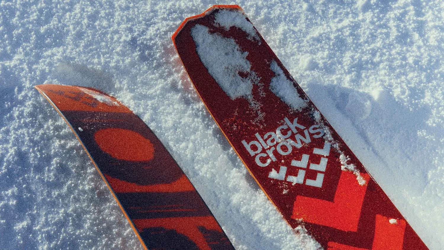Black Crows Nocta skidor orange puder