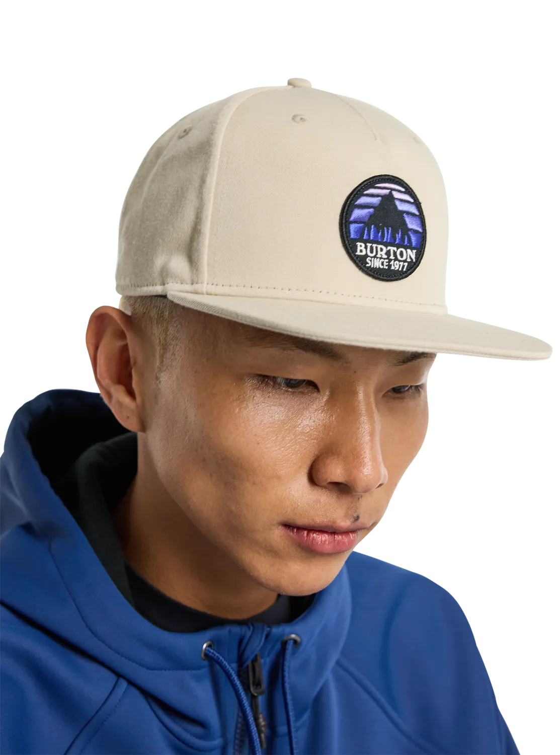 Burton Underhill keps Summit Taupe broderad