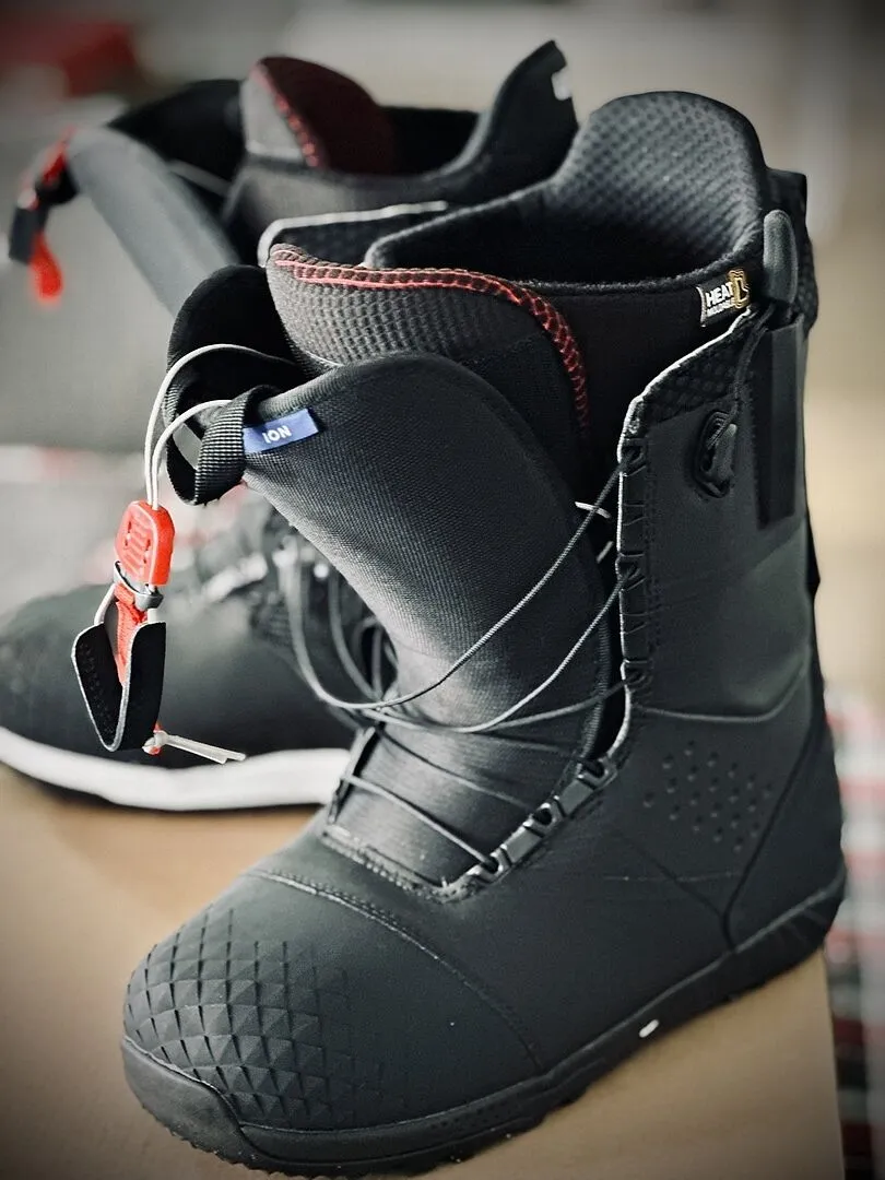 Burton Ion snowboardboots svart styv respons