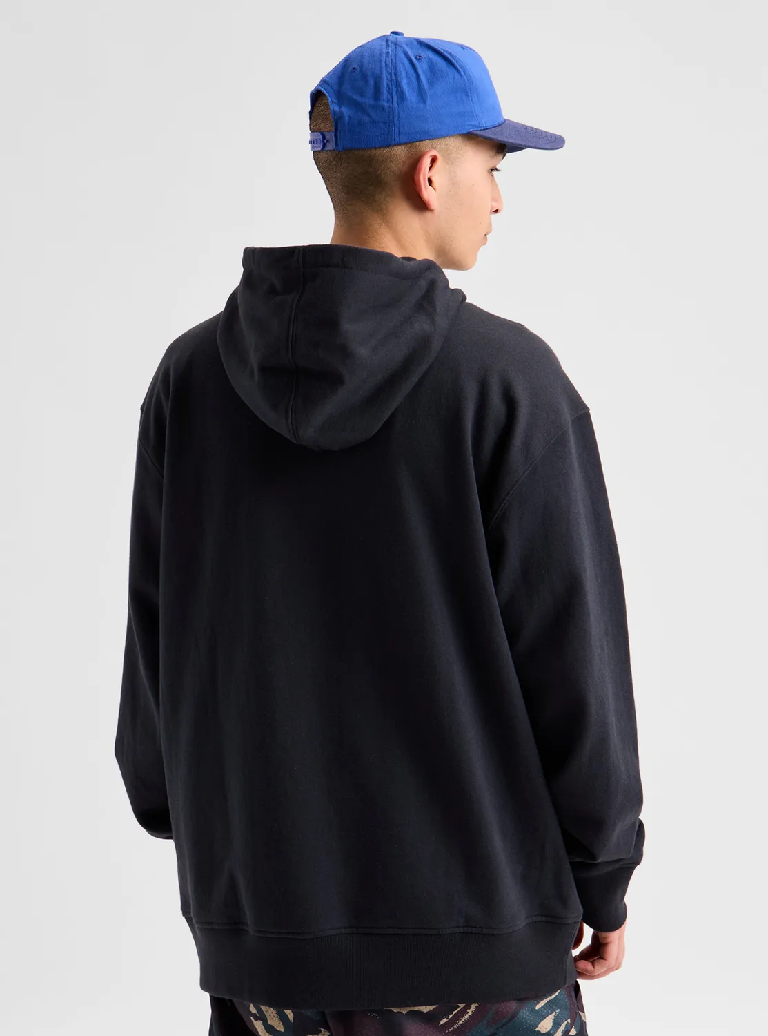 Burton Blossom 27 hoodie True Black ekologisk bomull