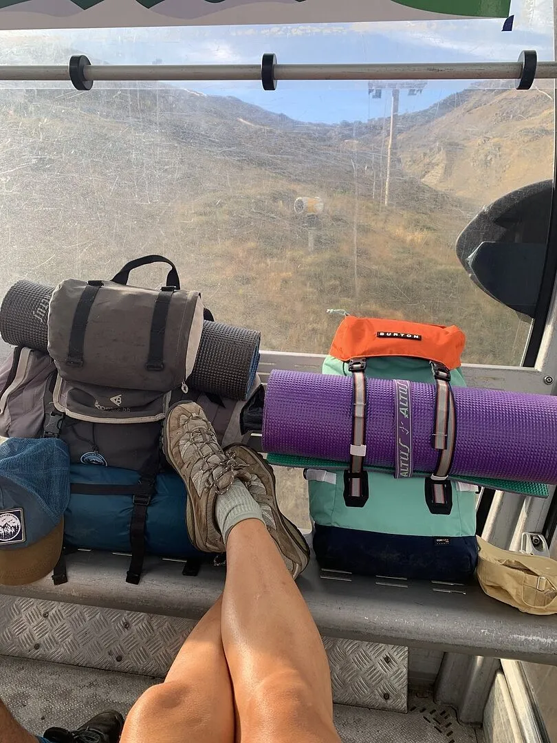Burton Tinder 2.0 ryggsäck 30L True Black snörstängning