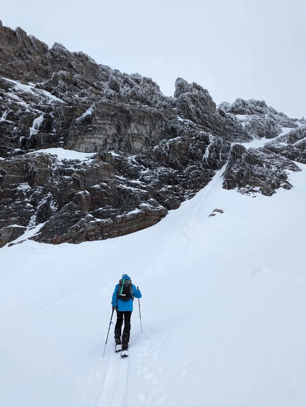 Jones Stratos splitboard herr 159 puderprofil