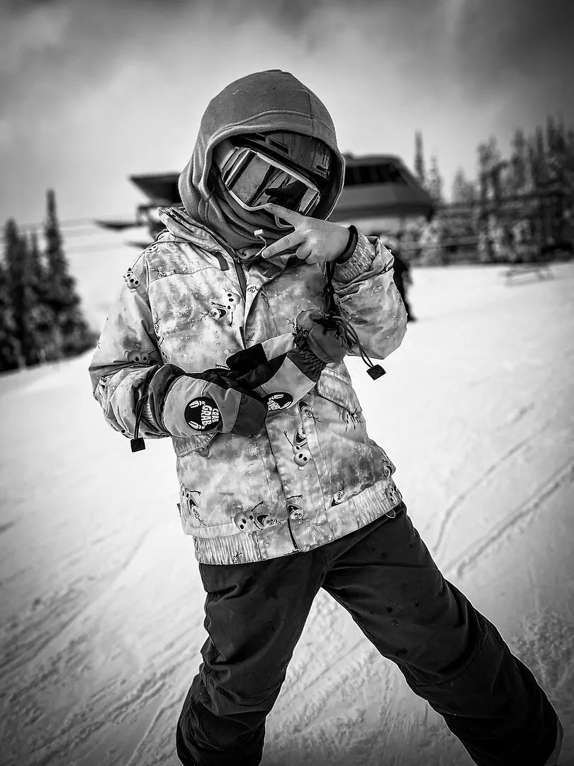 Burton Burke Hood barnhuva True Black Regular varm