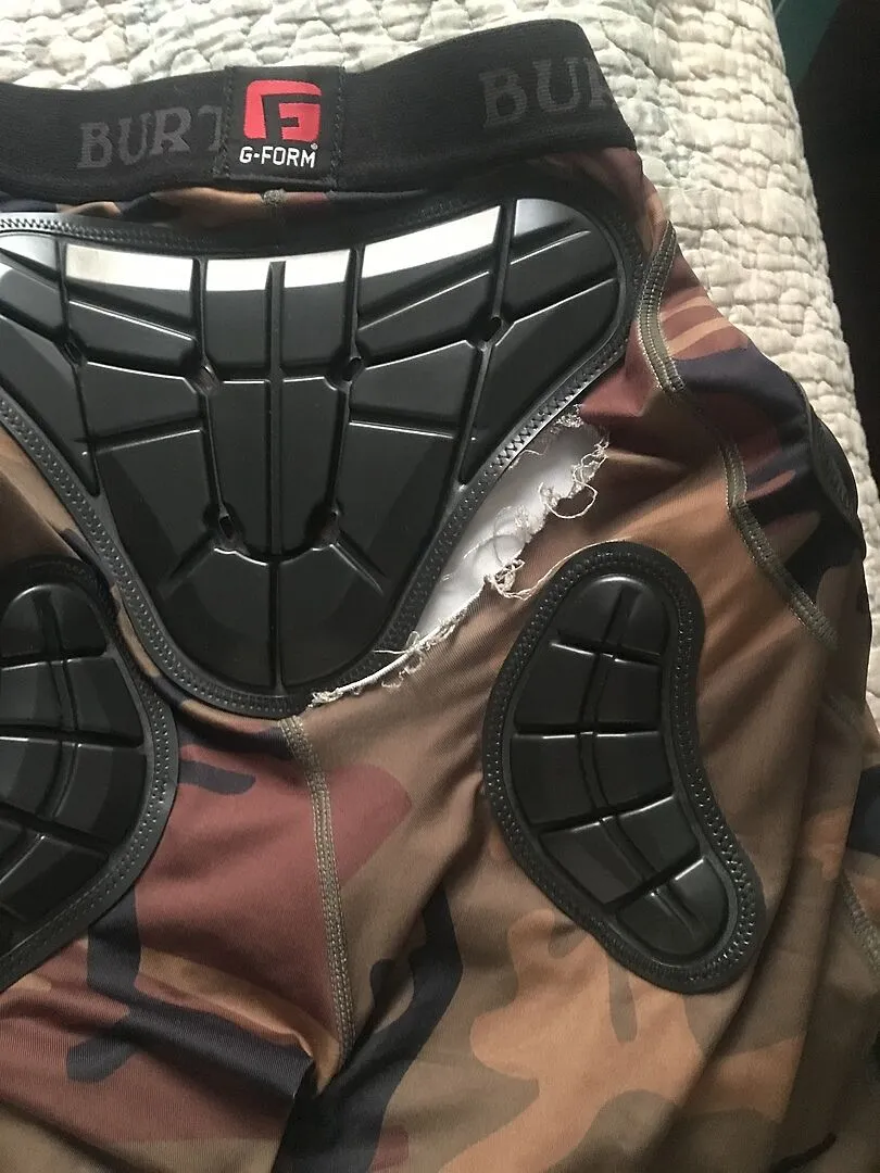 Burton Impact Shorts crashpants True Black stötdämpande