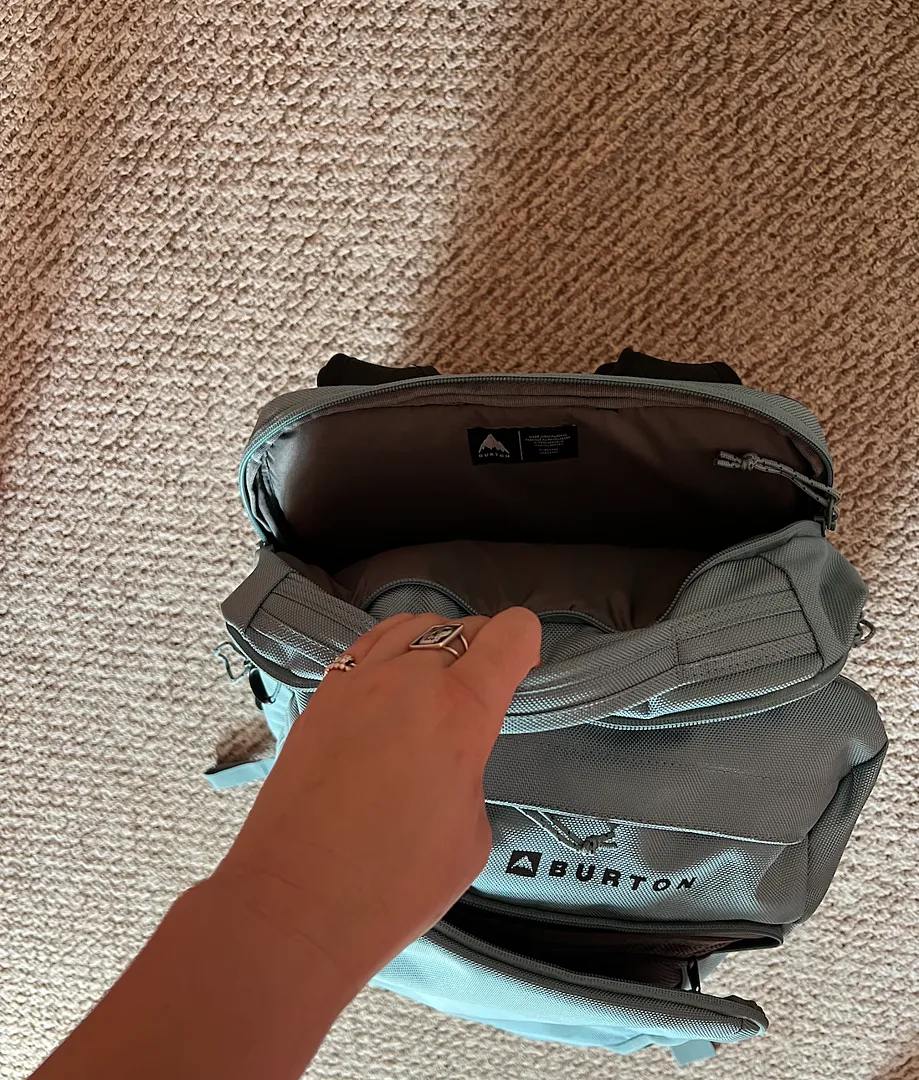 Burton Multipath 27L ryggsäck True Black Ballistic handbagage