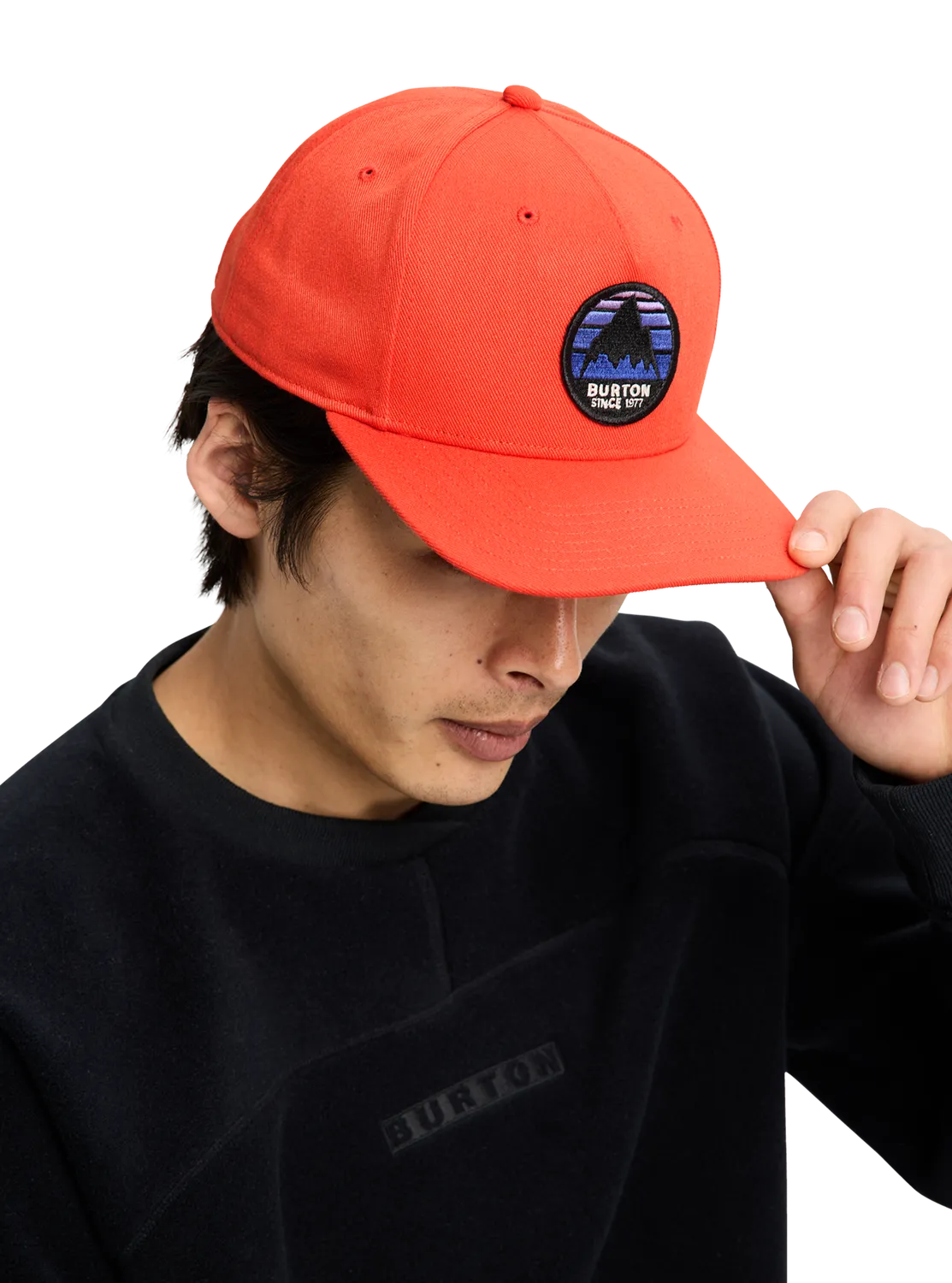 Burton Underhill keps Summit Taupe broderad