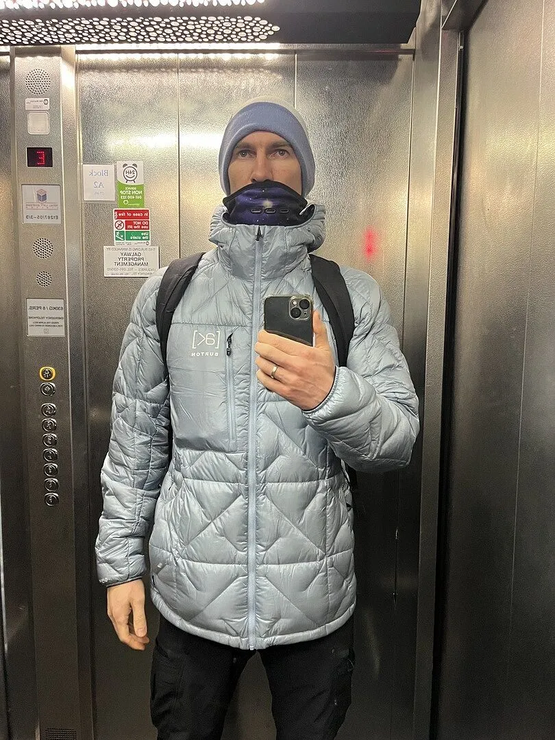 Burton [ak] Baker Hooded dunjacka True Black dun