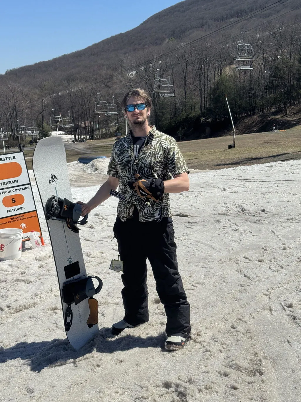Jones Aviator 2.0 snowboard full camber