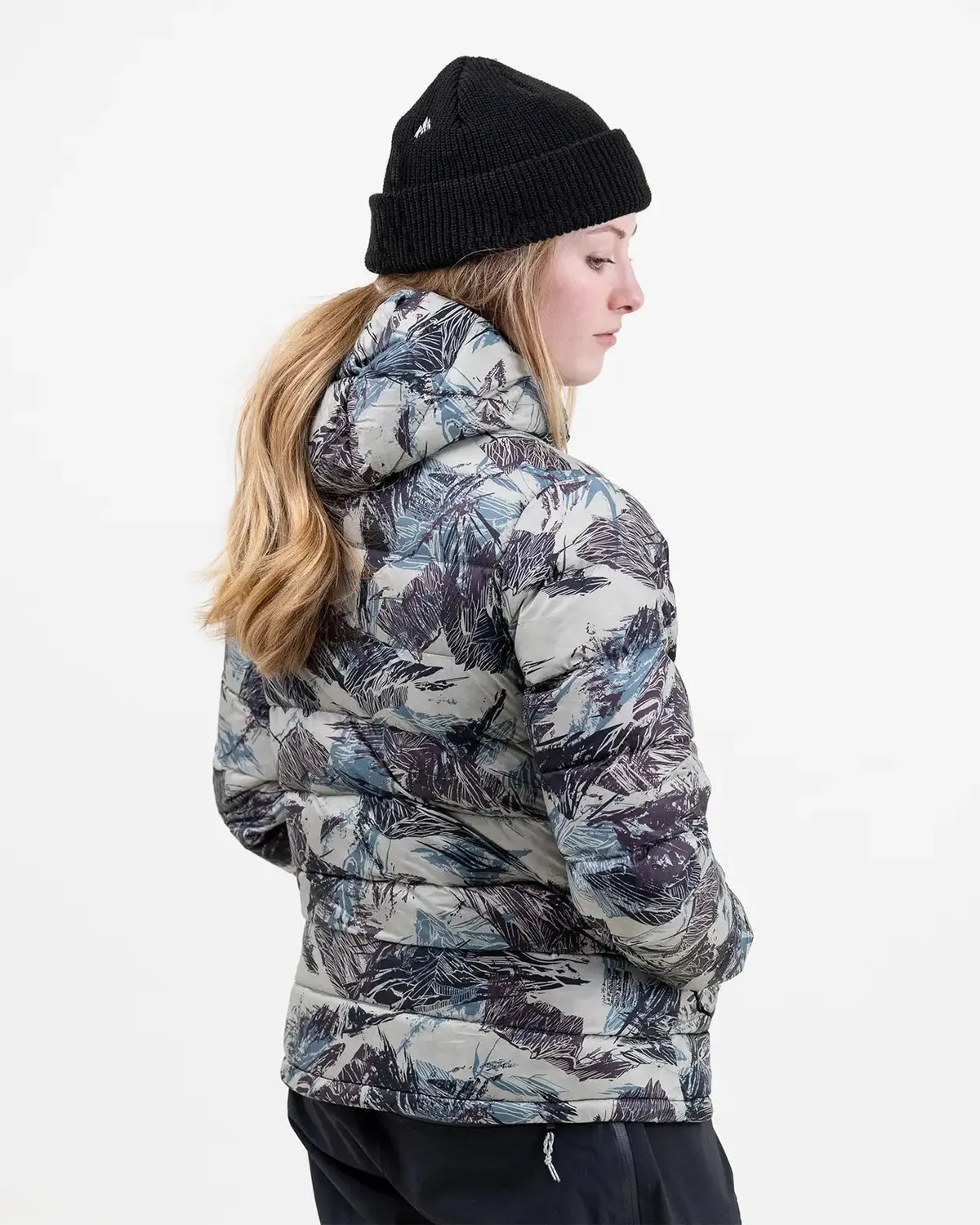 Jones Re-Up Recycled Down Hoodie 2026 dunjacka damsvart