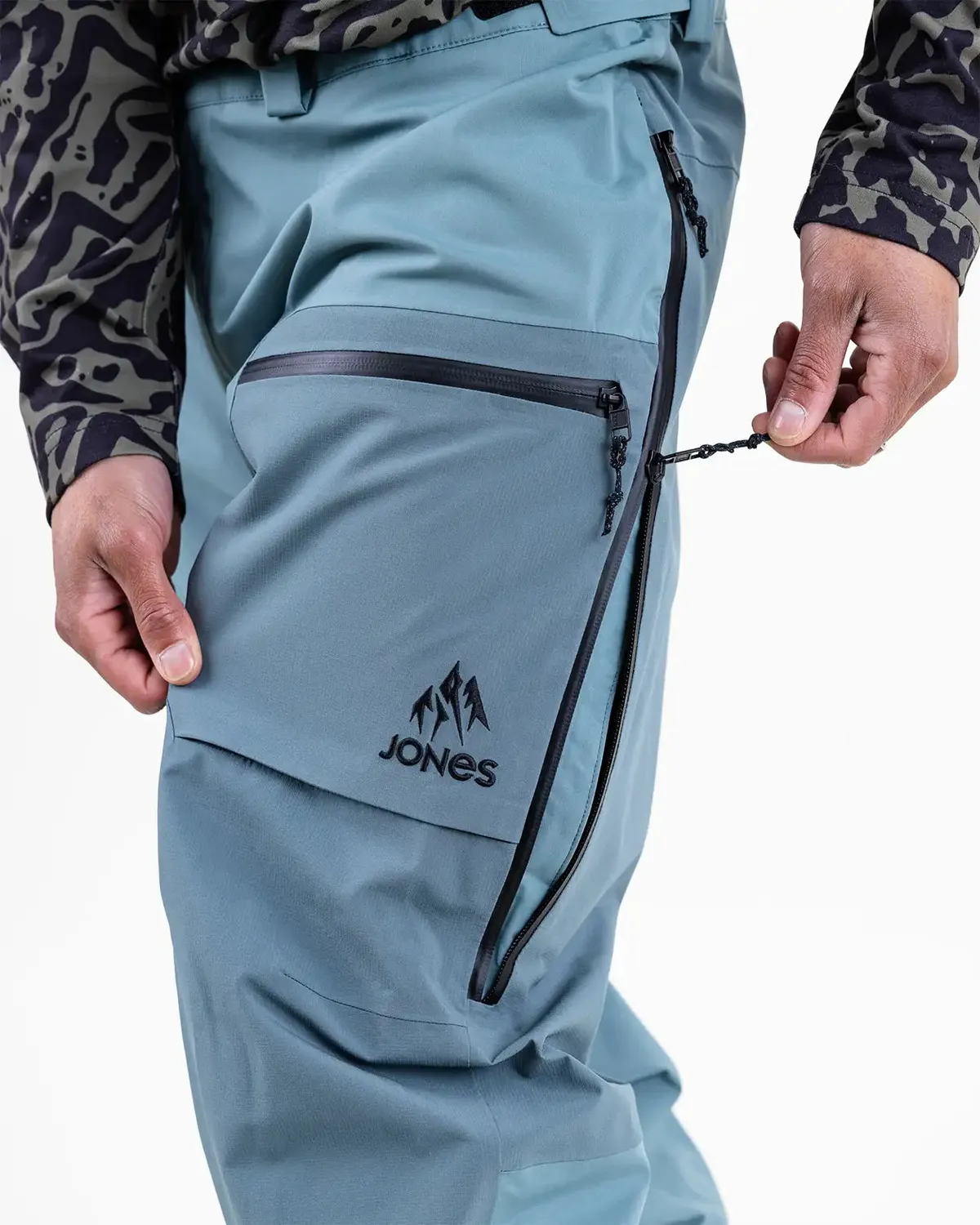 Jones MTN Surf Recycled skidbyxor herr Smoke Gray