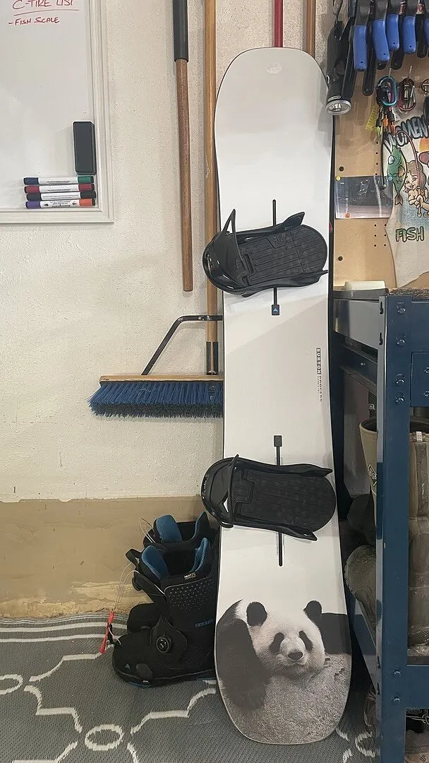 Burton Process Flying V snowboard 155 freestyle twin