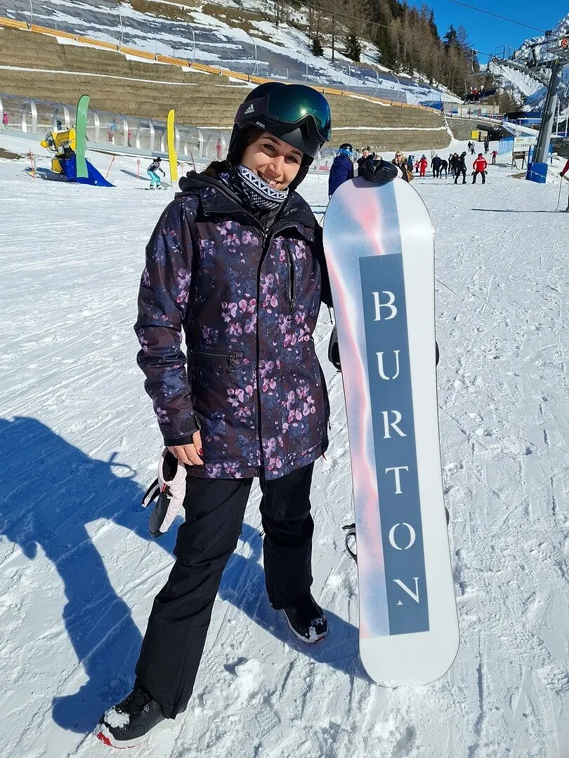 Burton Yeasayer snowboard dam Flora 140 mjuk twin