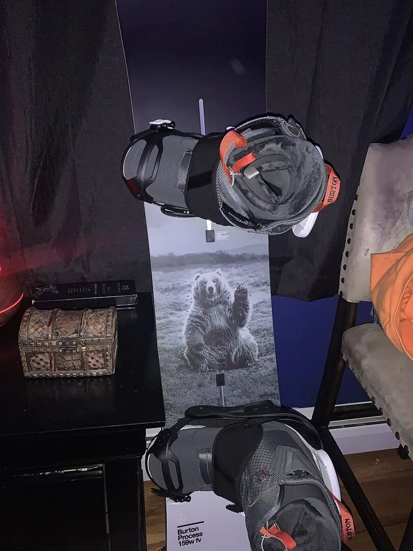 Burton Process Flying V snowboard 155 freestyle twin